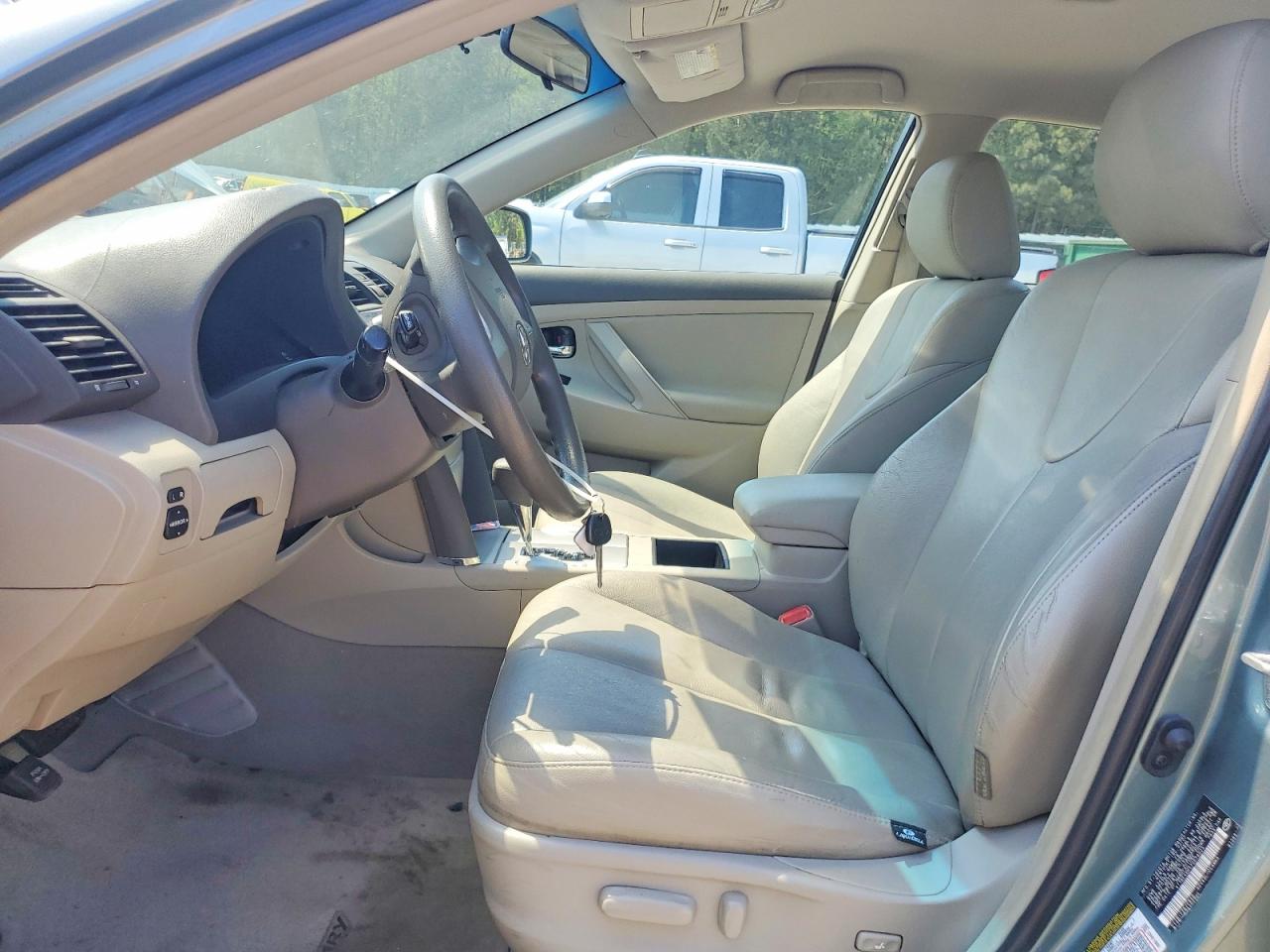 2007 TOYOTA CAMRY LE photo 13
