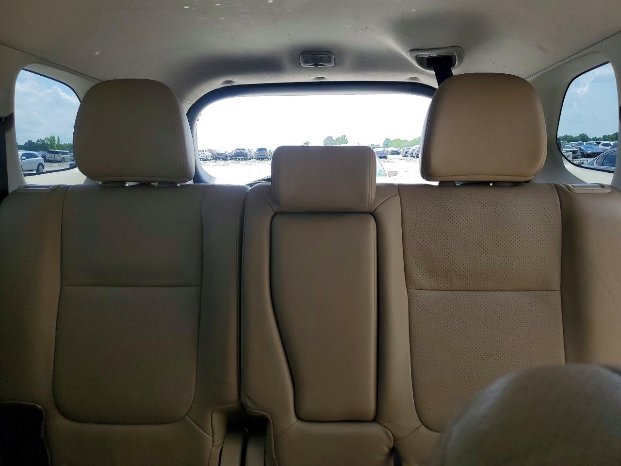 2015 MITSUBISHI OUTLANDER SE photo 28