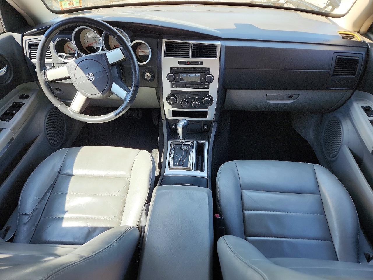 2006 DODGE CHARGER R photo 22