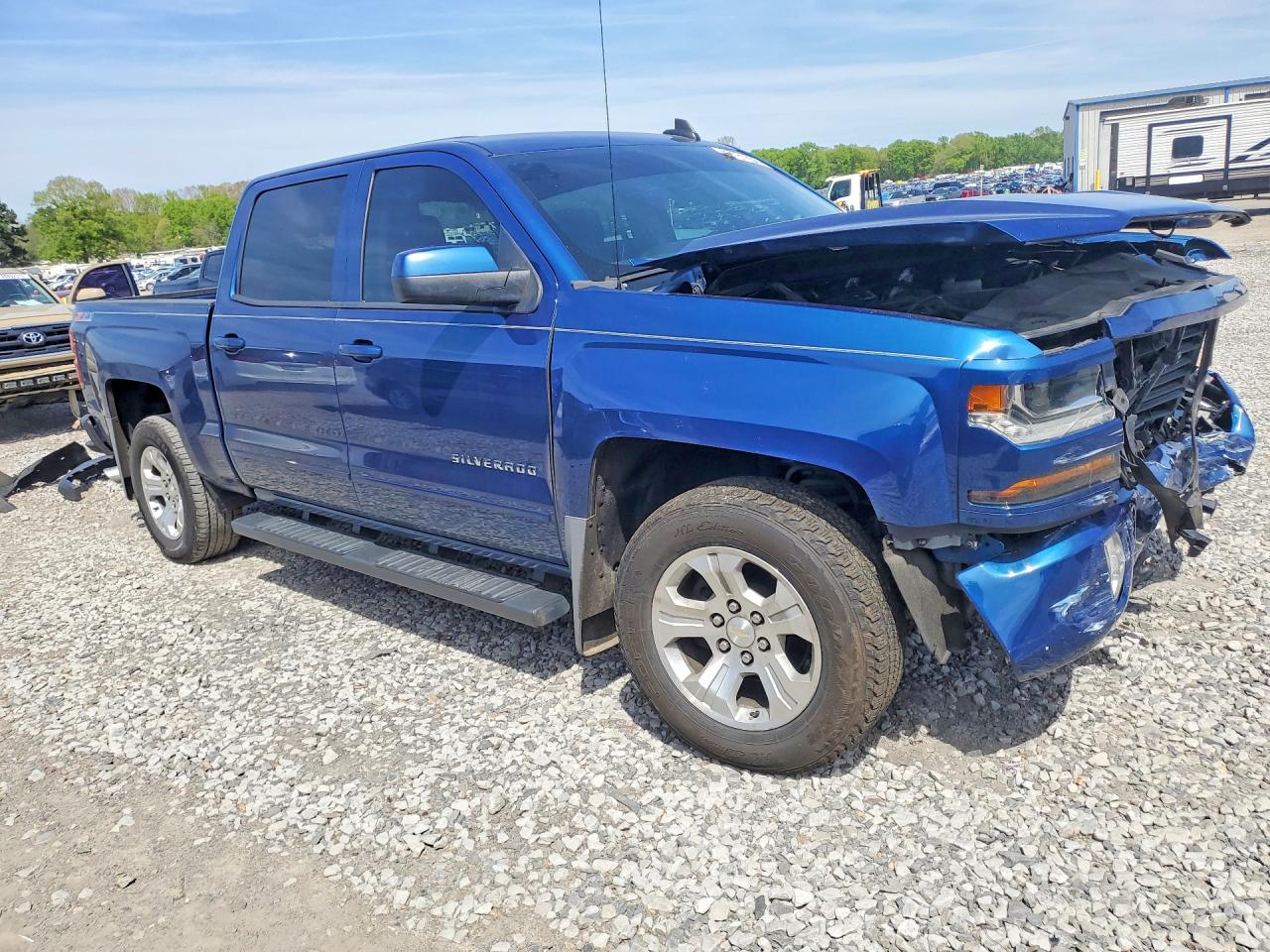 2017 CHEVROLET SILVERADO K1500 LT photo 7