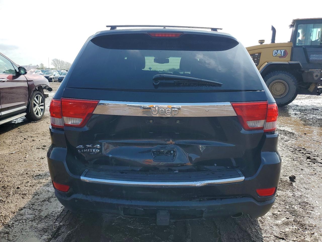 2012 JEEP GRAND CHEROKEE LIMITED photo 6