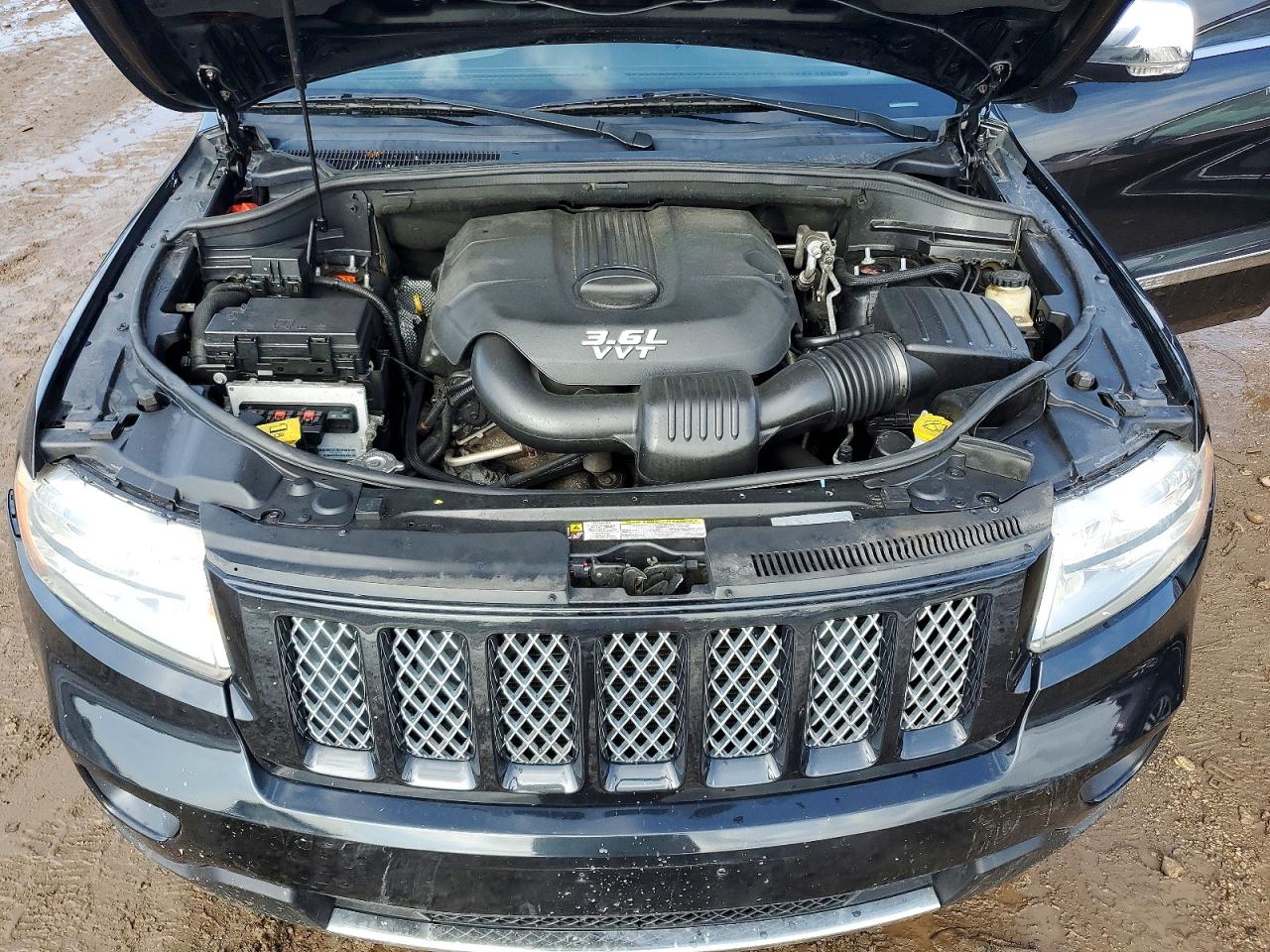 2012 JEEP GRAND CHEROKEE LIMITED photo 11