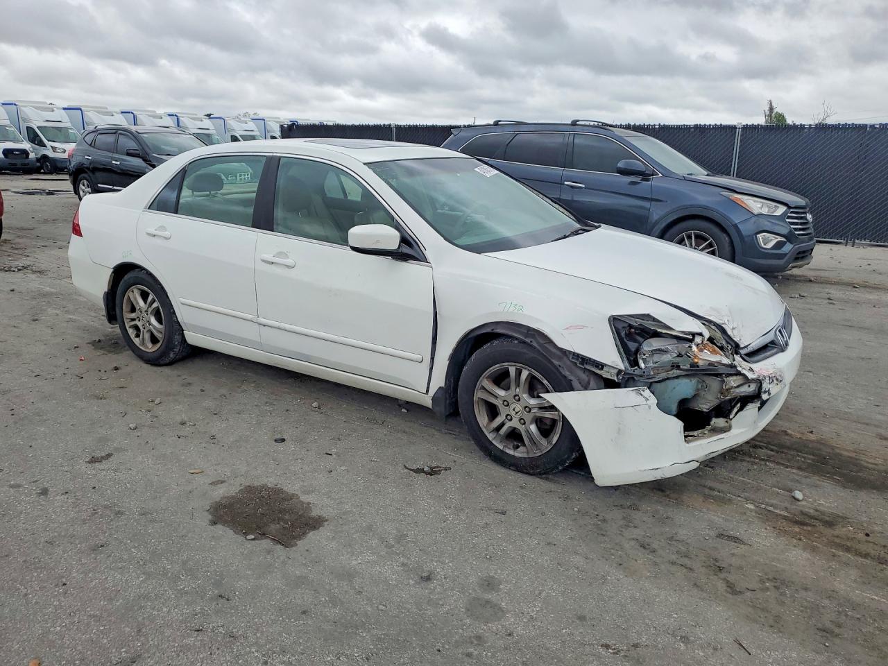 2007 HONDA ACCORD photo 7