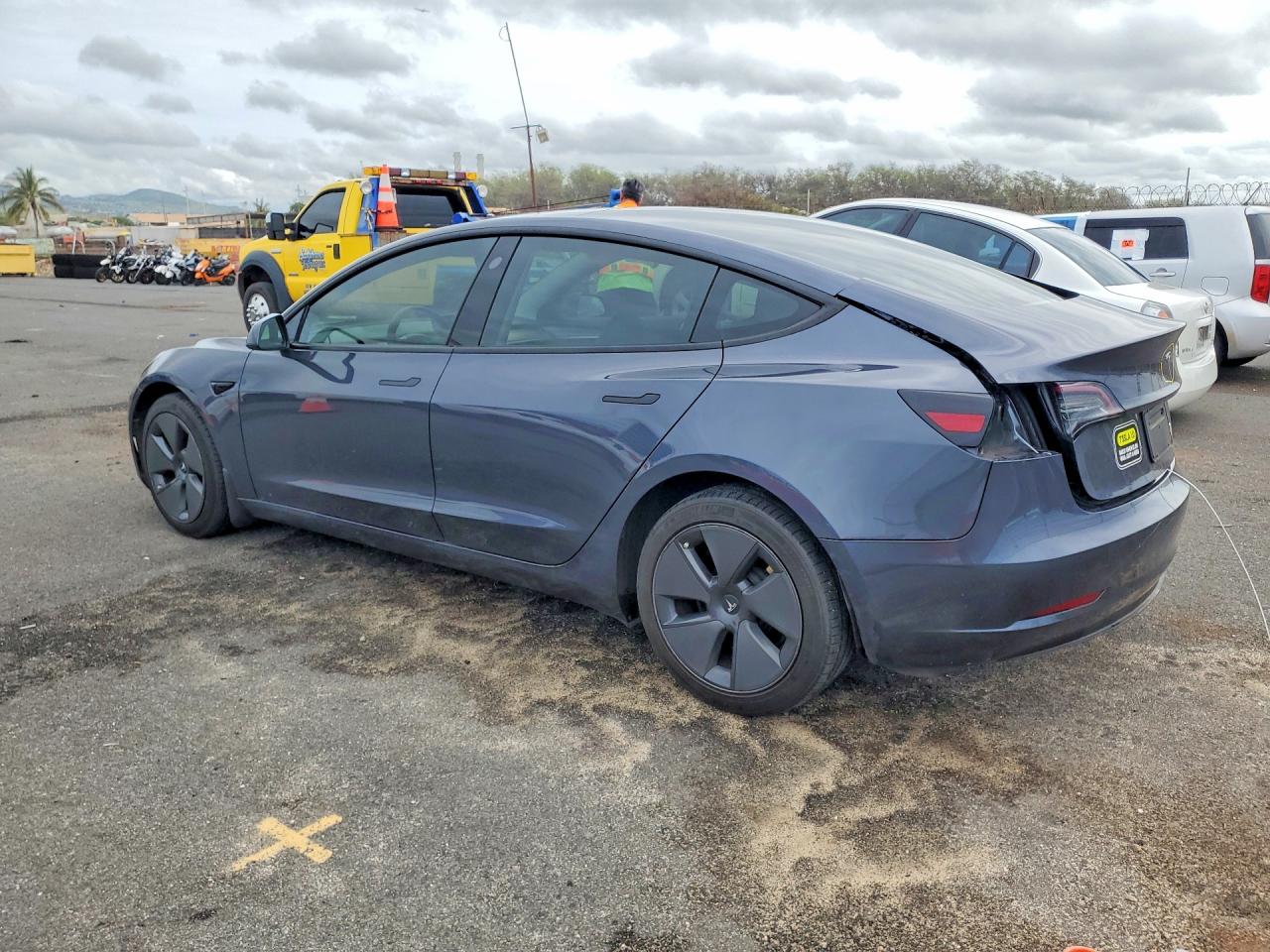 2023 TESLA MODEL 3 photo 3