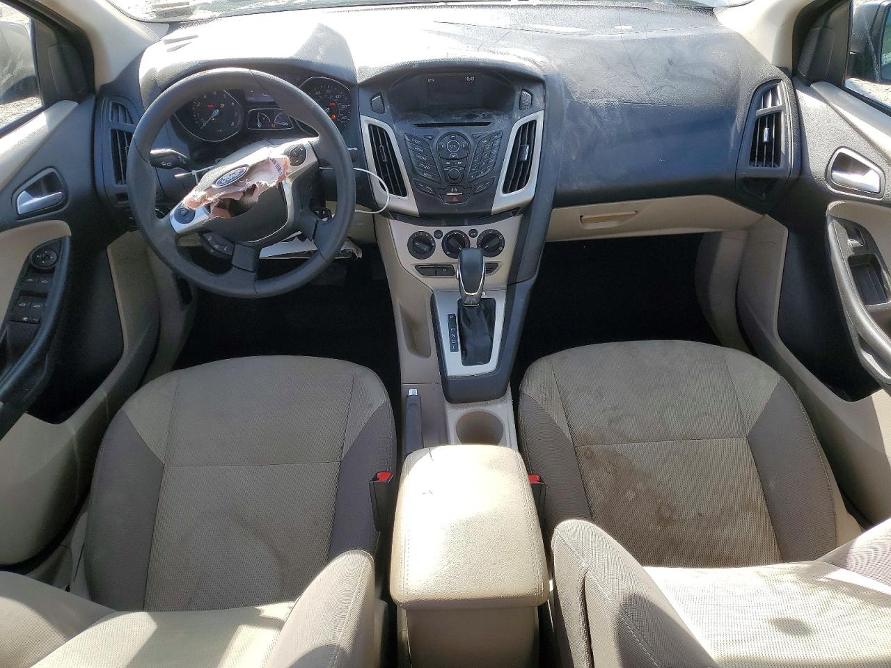 2014 FORD FOCUS SE photo 22