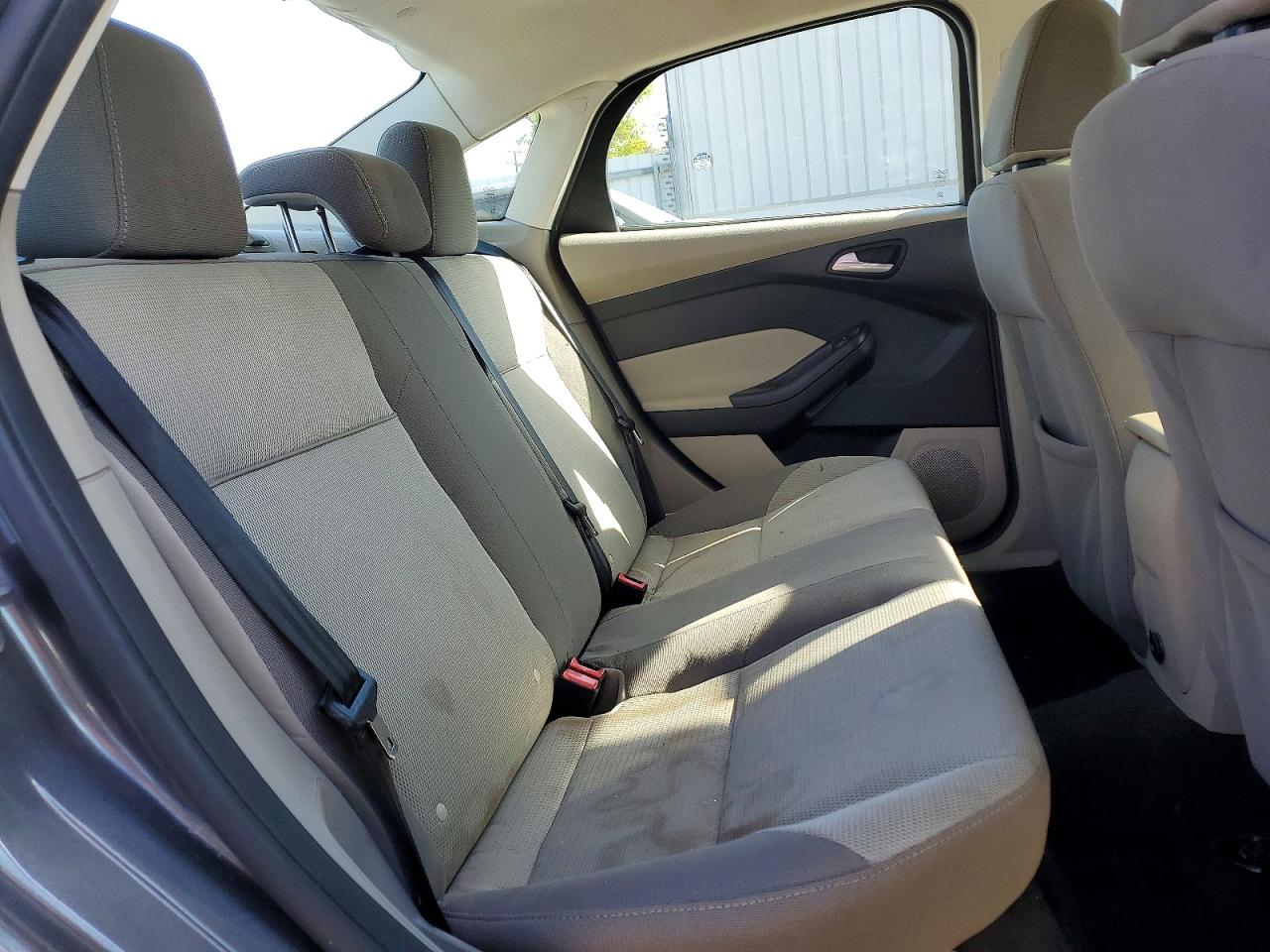 2014 FORD FOCUS SE photo 28