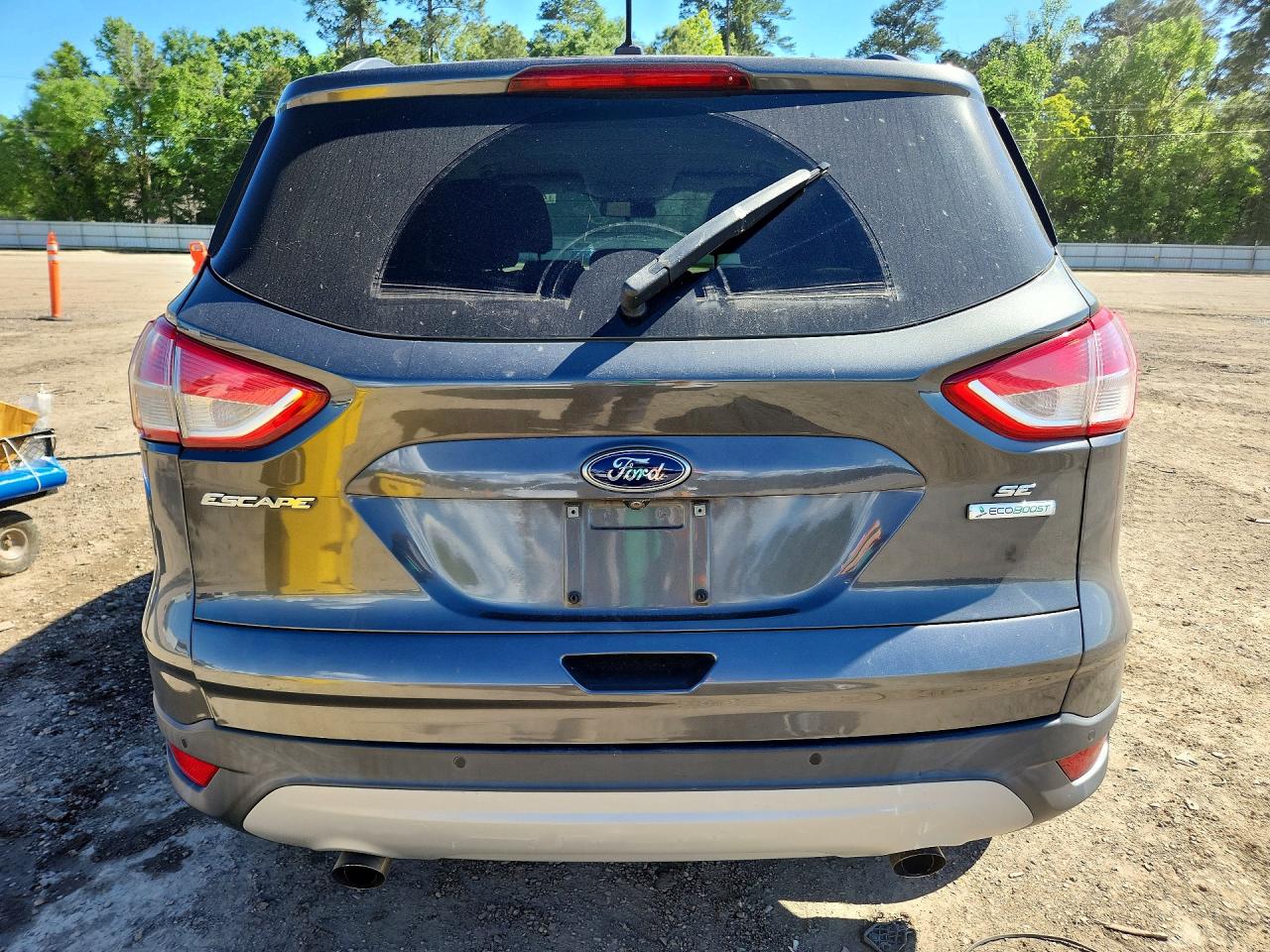 2016 FORD ESCAPE SE photo 11