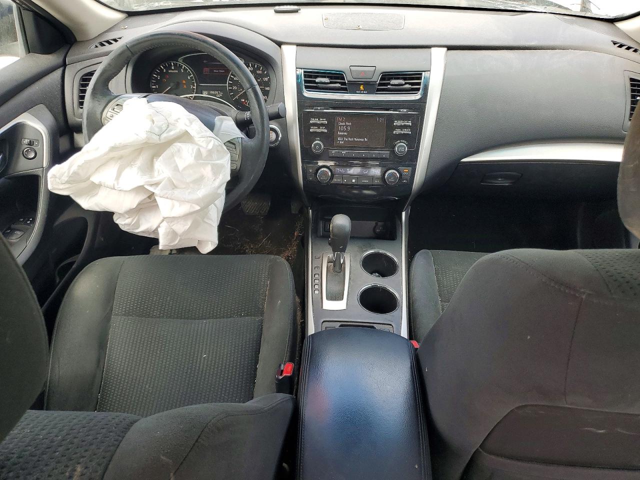 2015 NISSAN ALTIMA 2.5 SV photo 22
