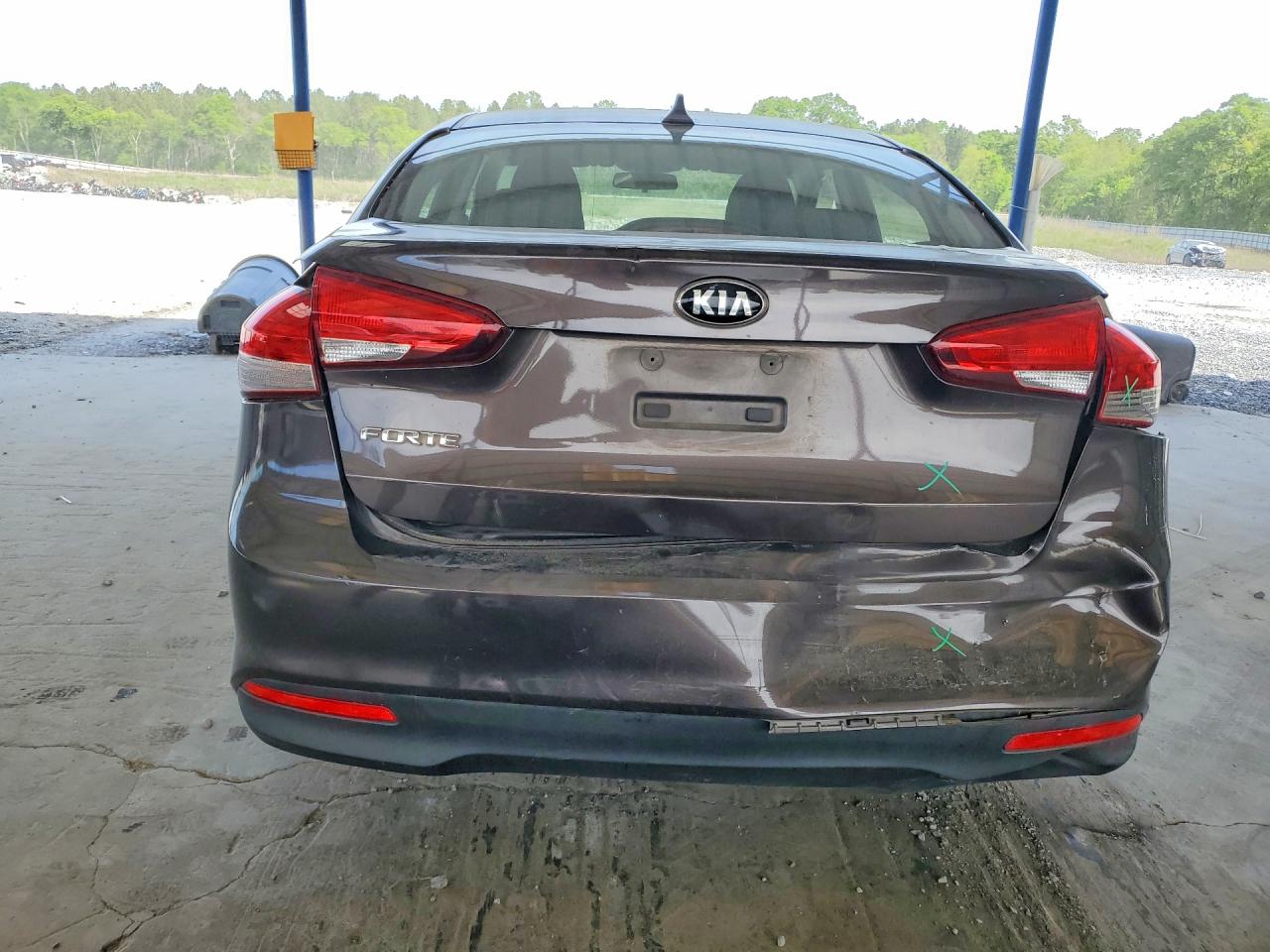 2018 KIA FORTE LX photo 16