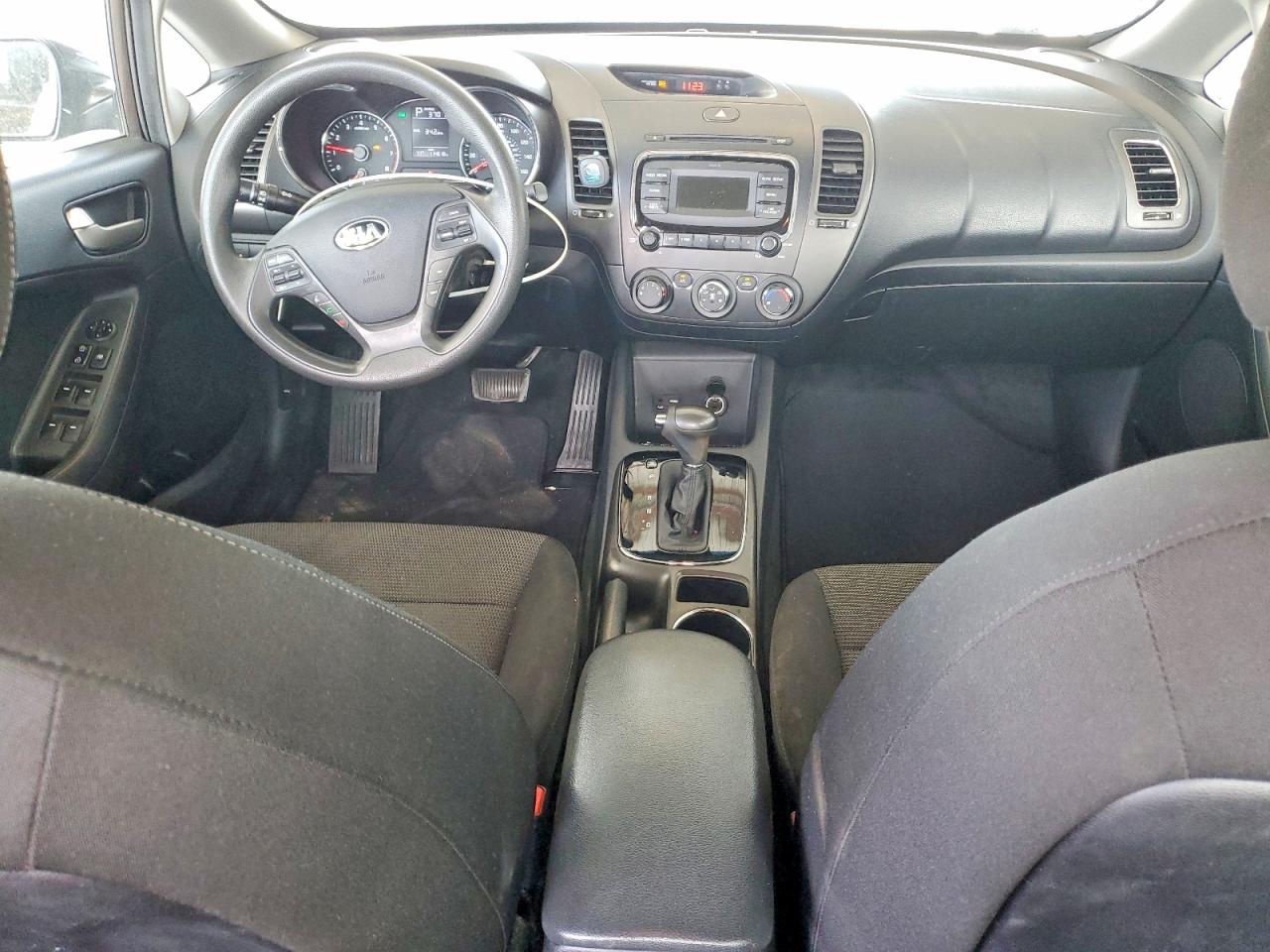 2018 KIA FORTE LX photo 22