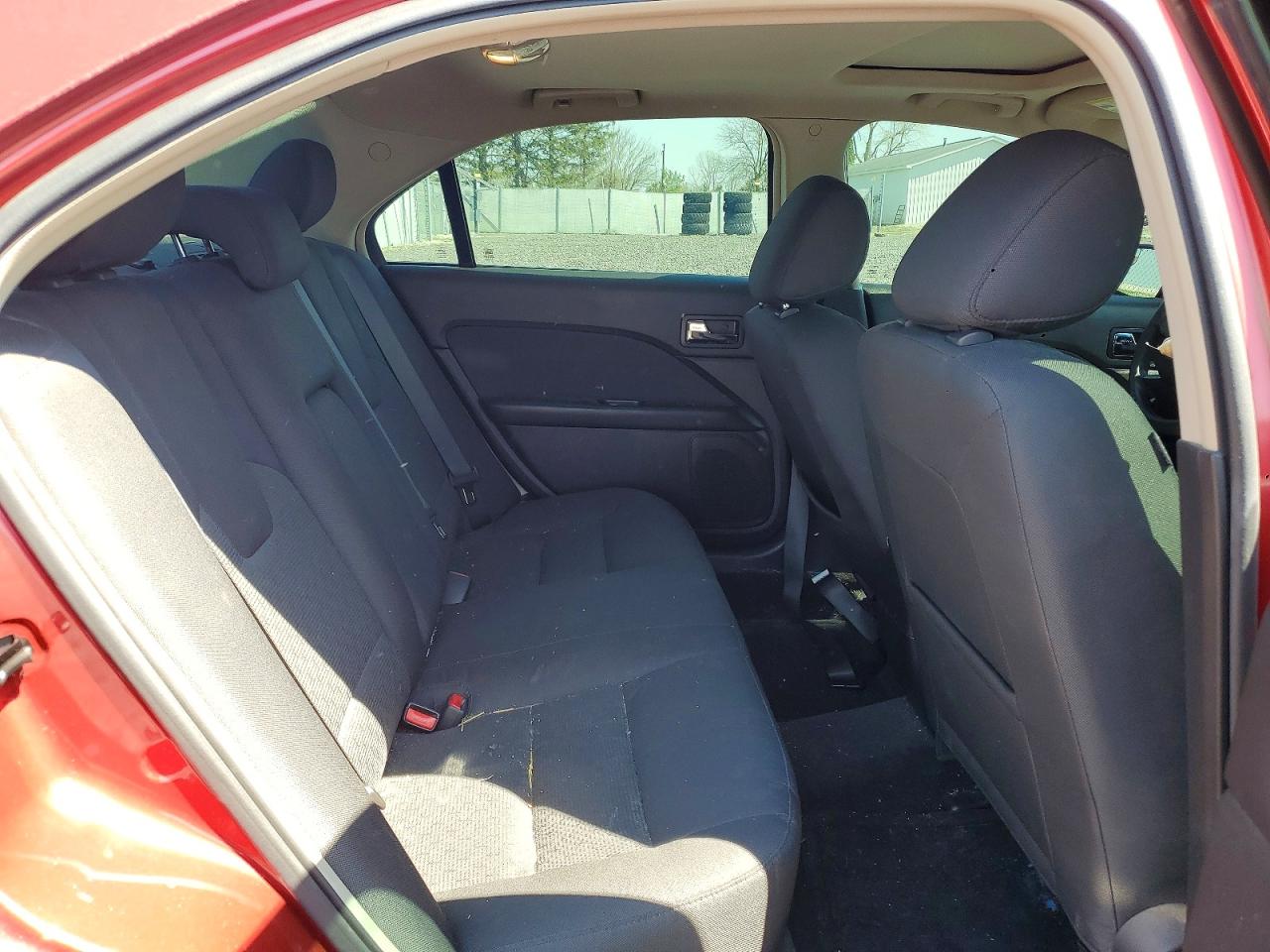 2011 FORD FUSION SE photo 10