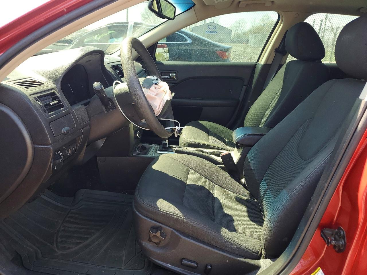 2011 FORD FUSION SE photo 7