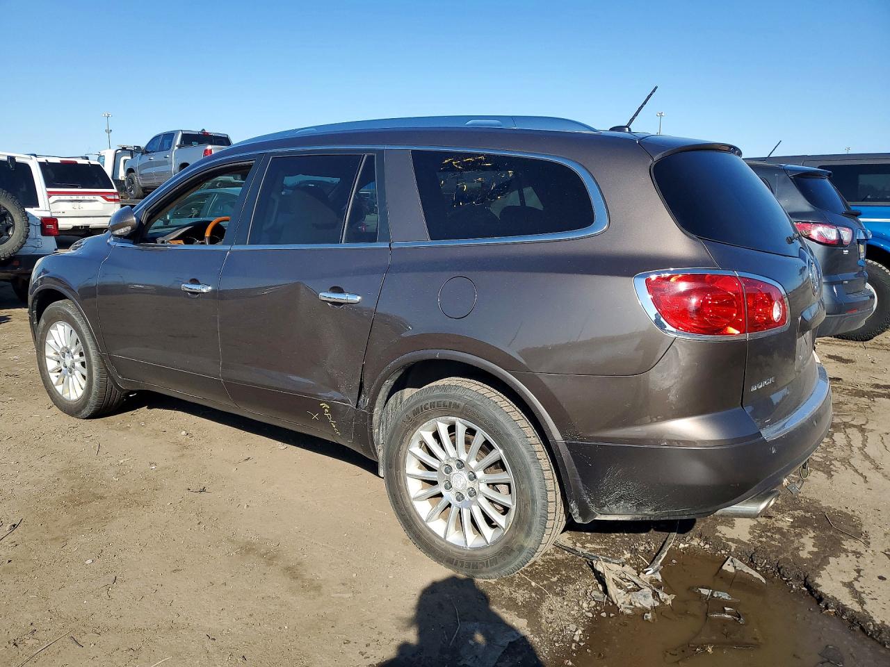 2011 BUICK ENCLAVE CX photo 4