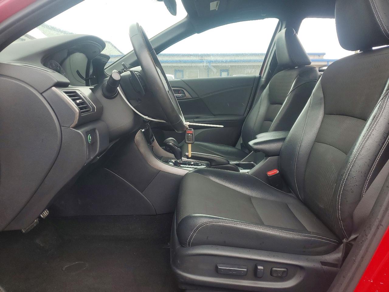 2016 HONDA ACCORD SPORT photo 13