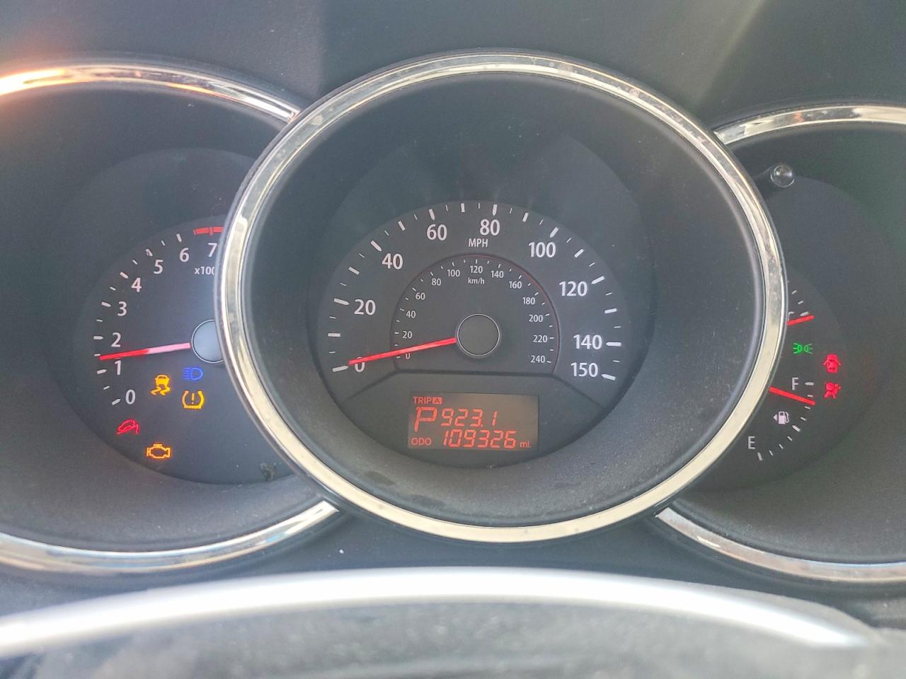 2012 KIA SORENTO photo 25