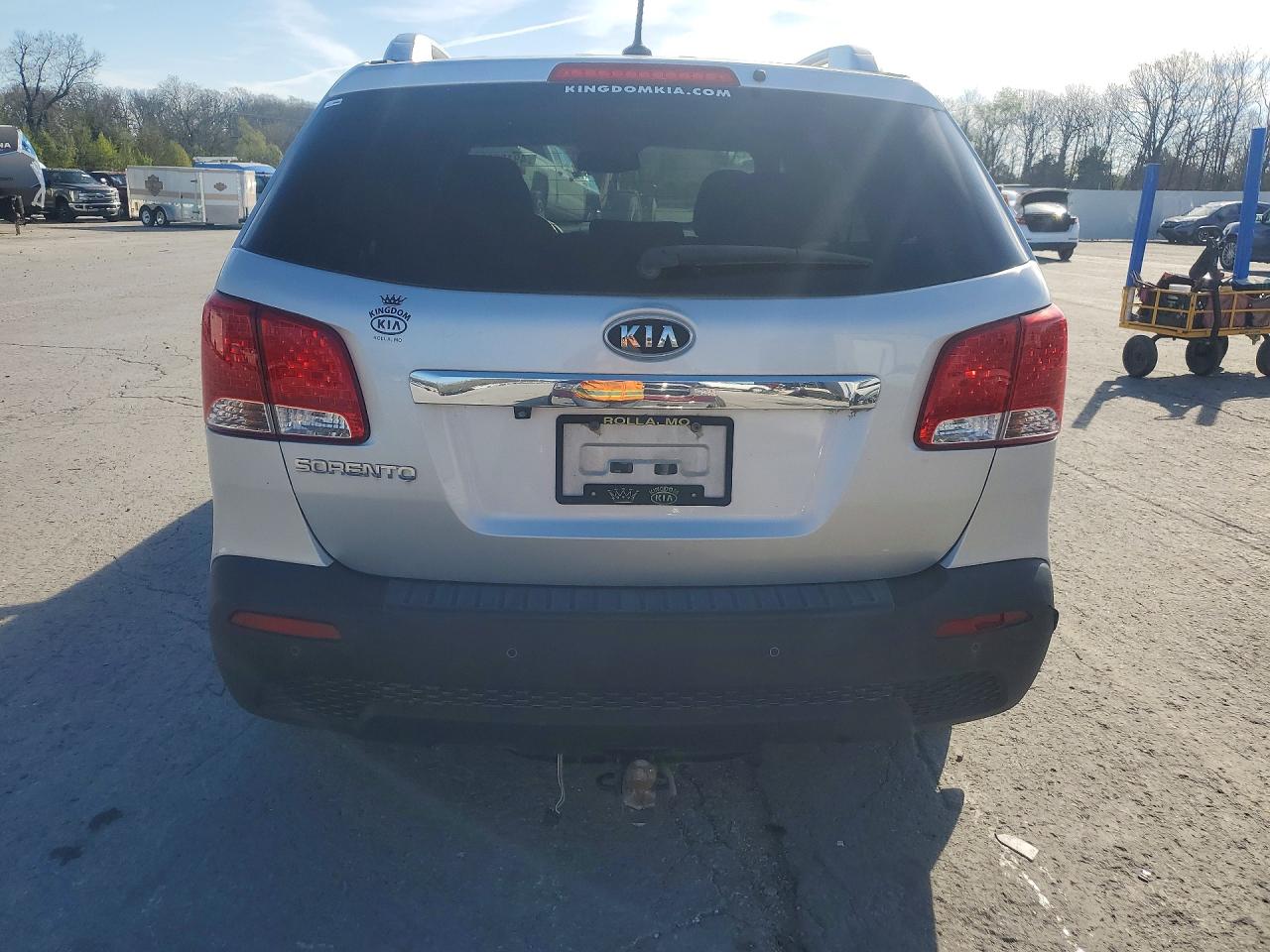 2012 KIA SORENTO photo 16