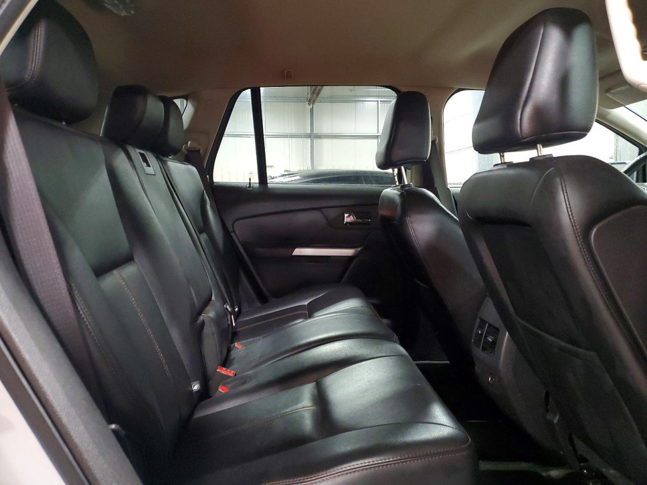 2011 FORD EDGE SEL photo 31