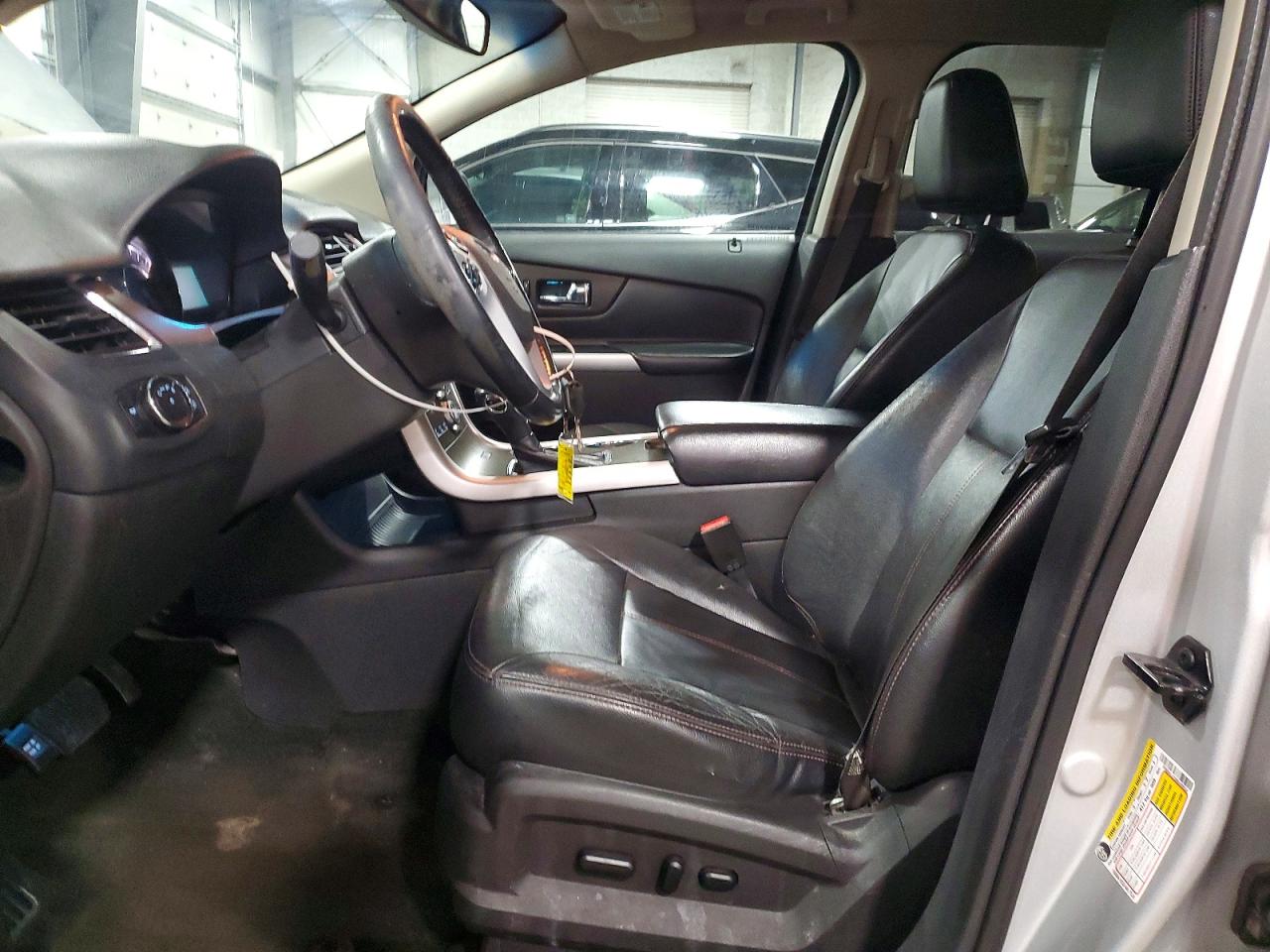 2011 FORD EDGE SEL photo 19