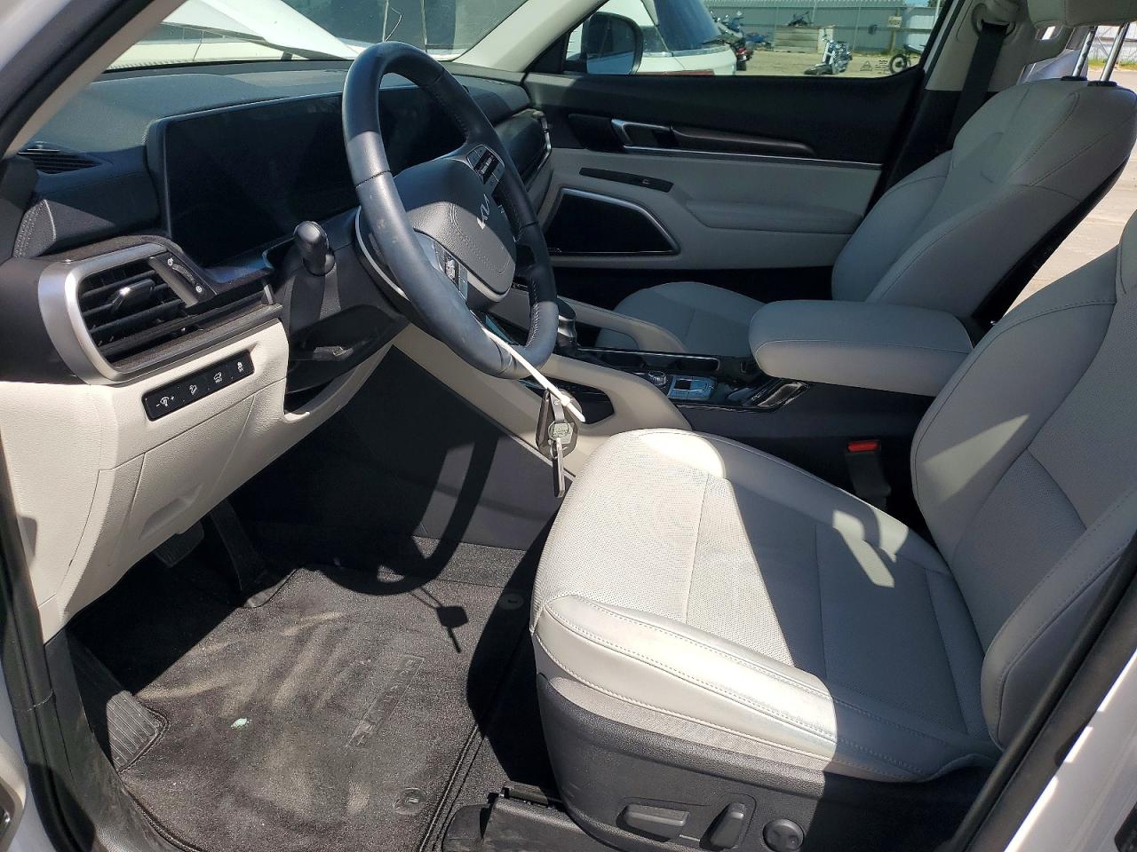 2025 KIA TELLURIDE S photo 19