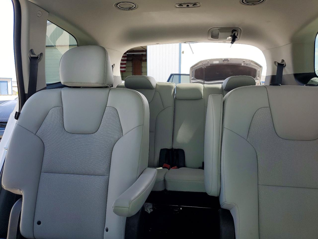 2025 KIA TELLURIDE S photo 28