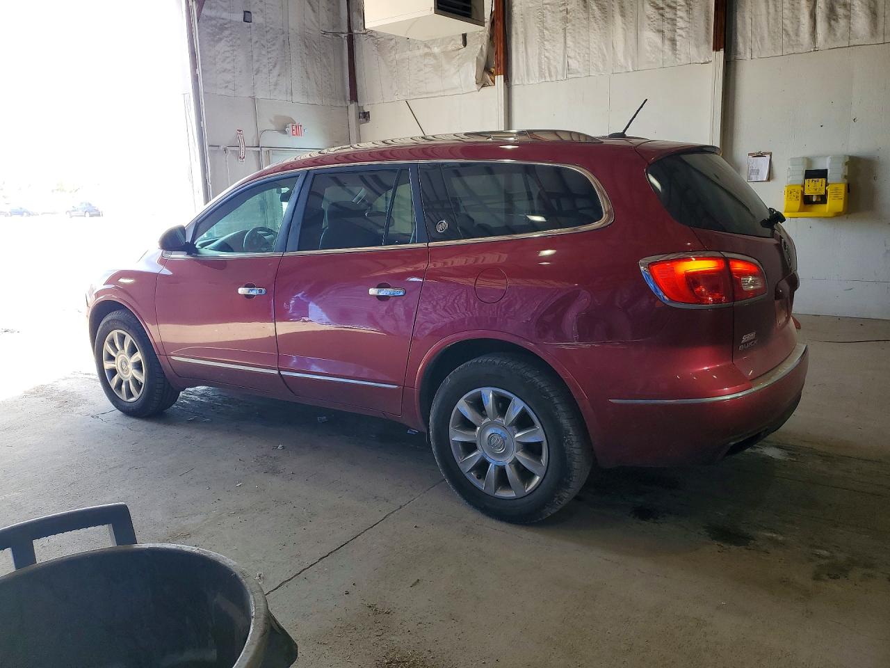2014 BUICK ENCLAVE photo 3