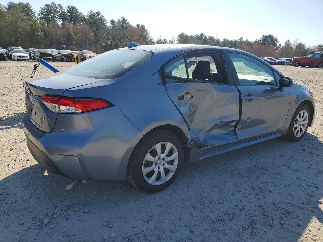 2024 TOYOTA COROLLA LE photo 7