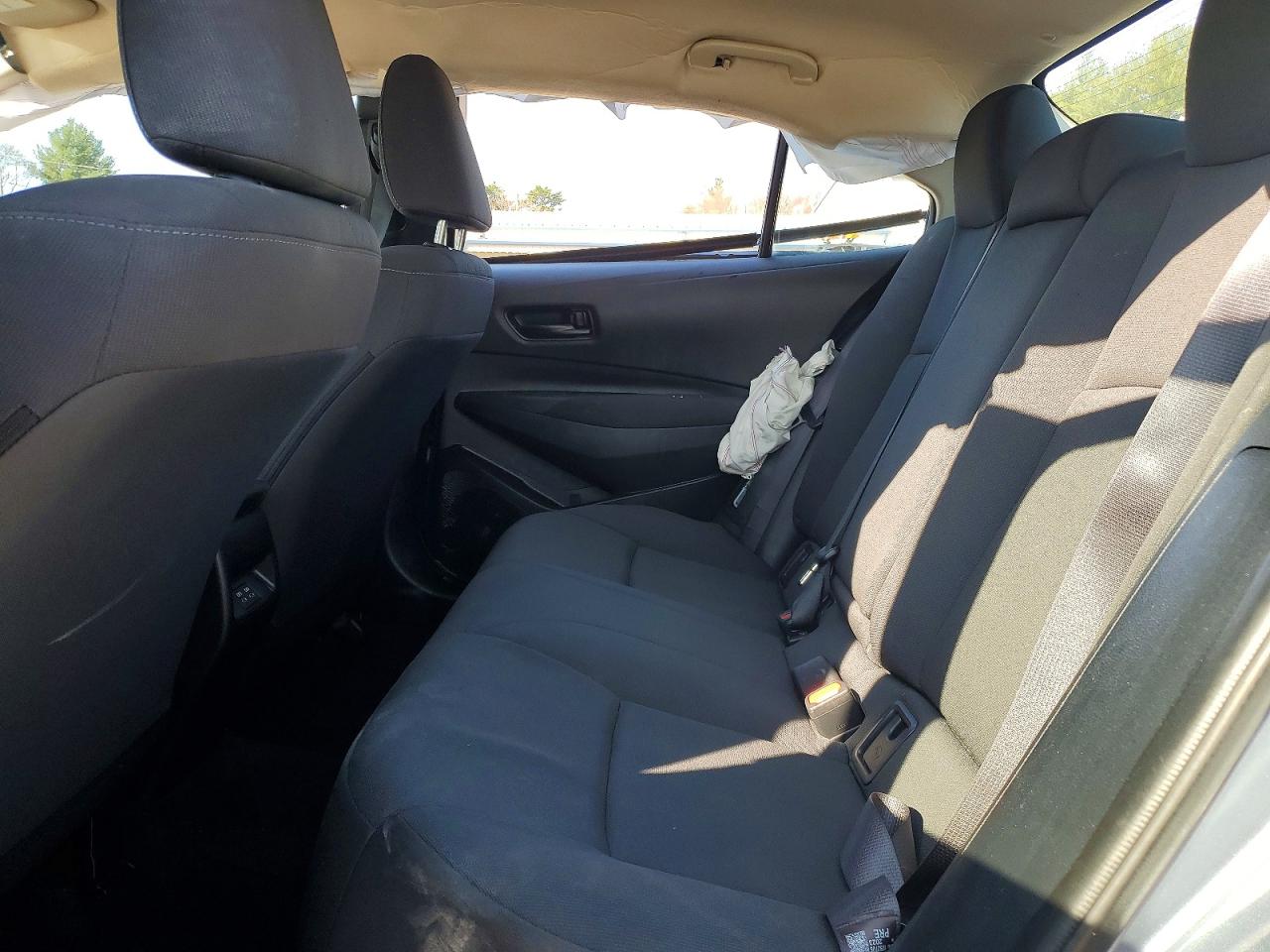 2024 TOYOTA COROLLA LE photo 28