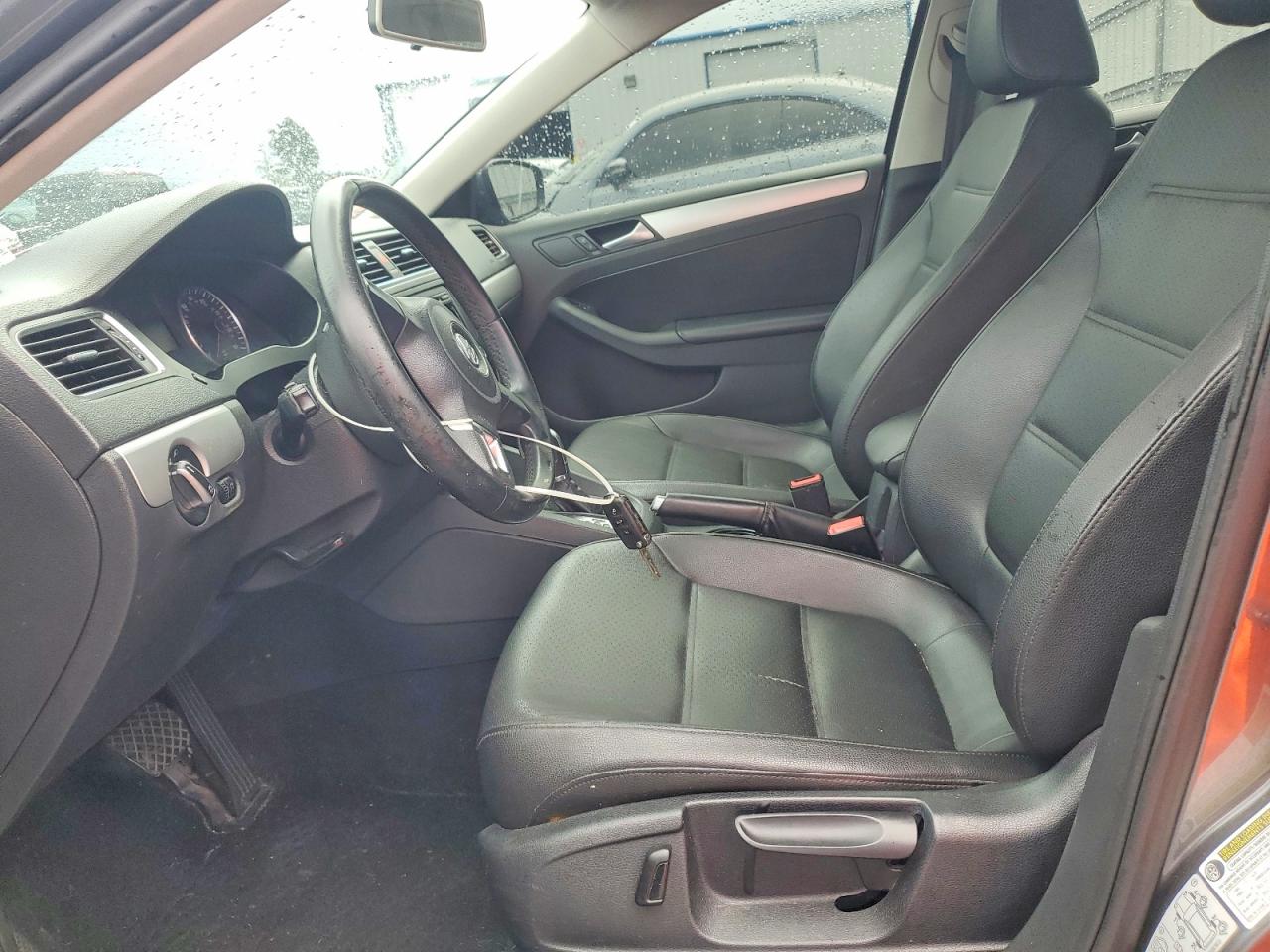 2013 VOLKSWAGEN JETTA SE photo 7