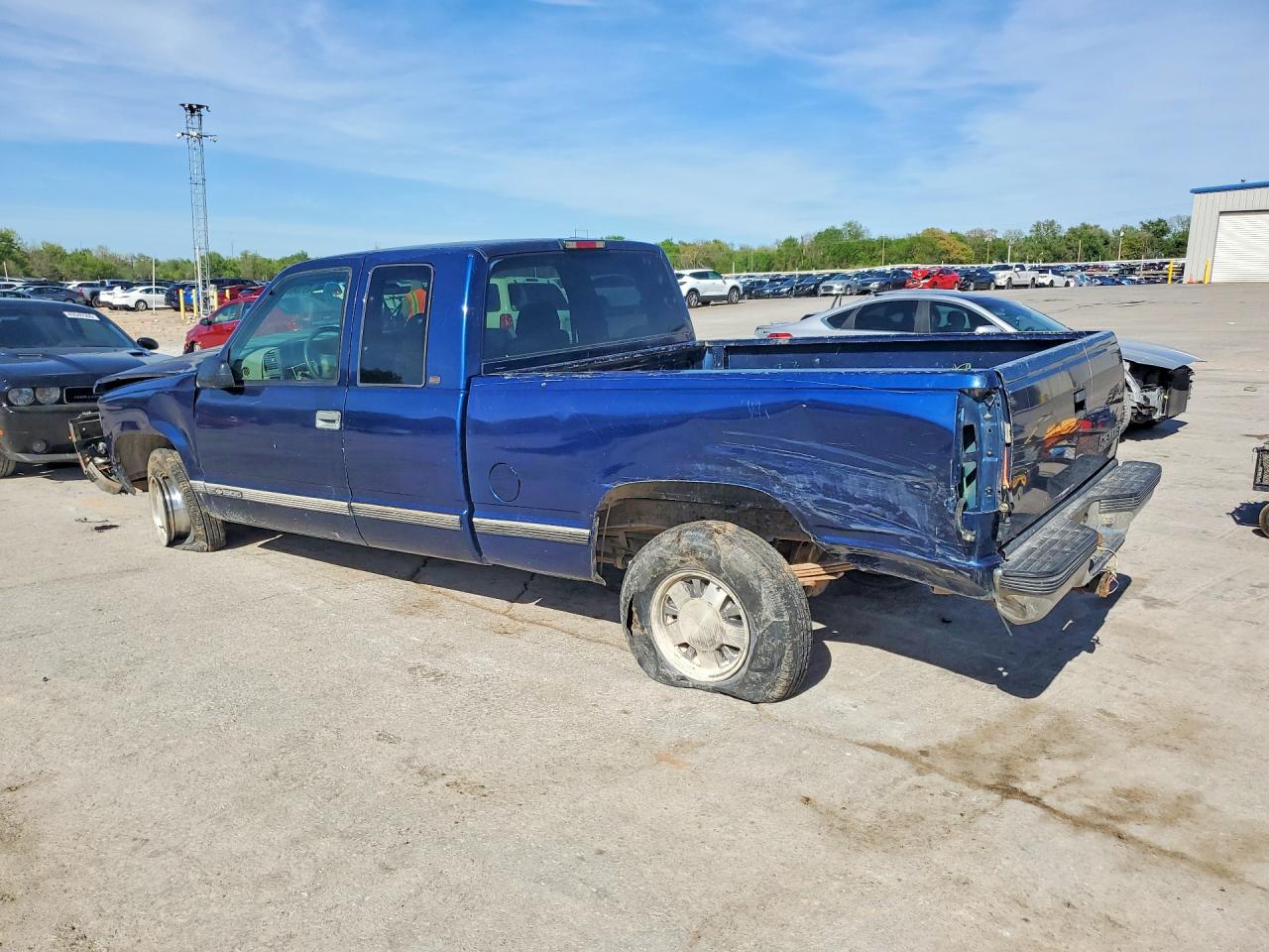 1998 CHEVROLET GMT-400 C1500 photo 3