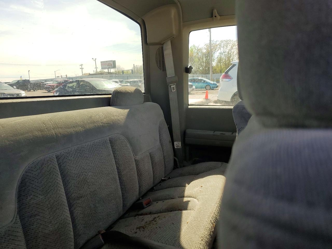 1998 CHEVROLET GMT-400 C1500 photo 19