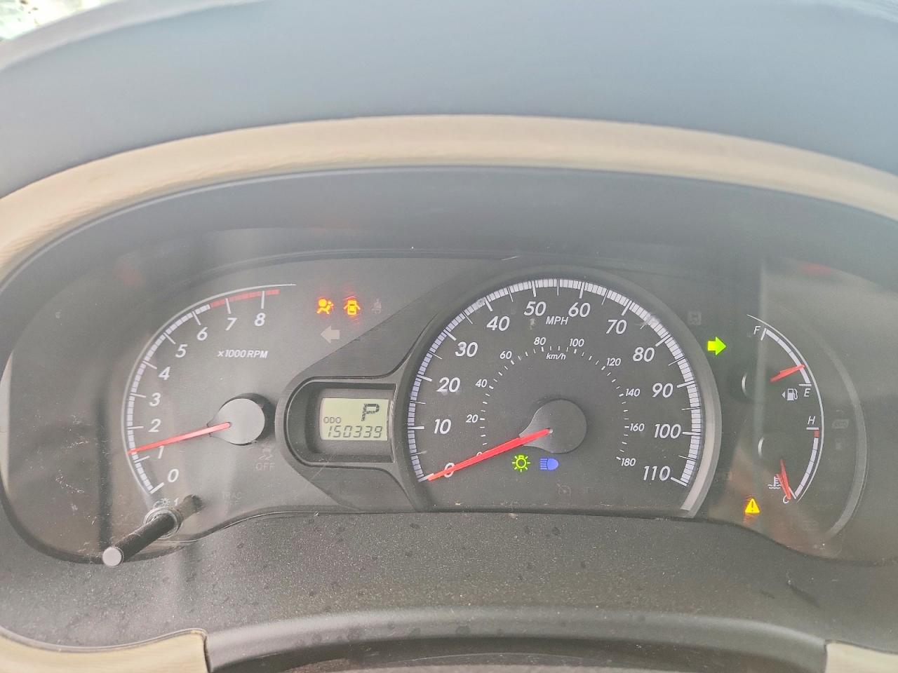 2014 TOYOTA SIENNA LE 8-PASSENGER photo 17