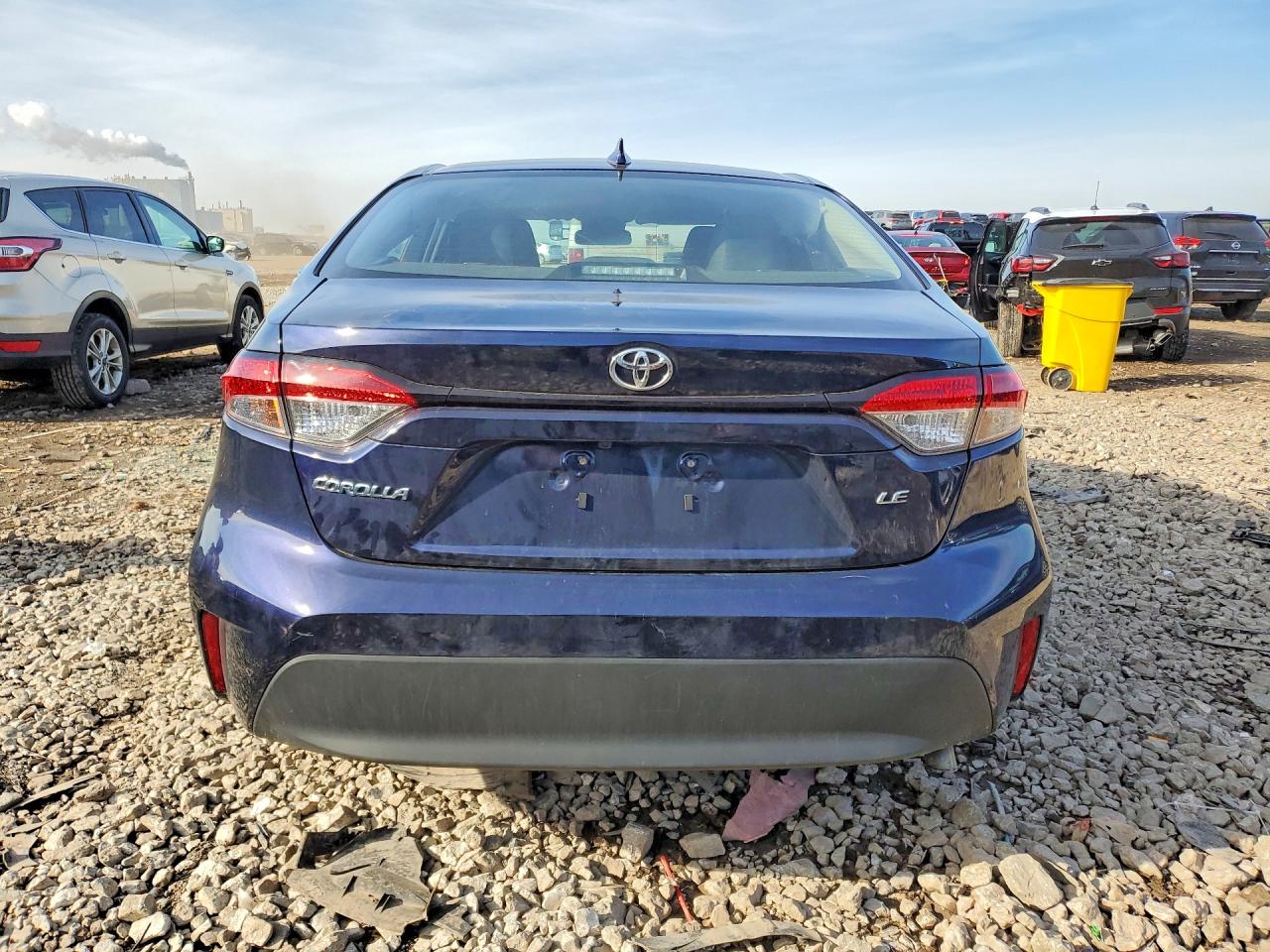 2025 TOYOTA COROLLA LE photo 11