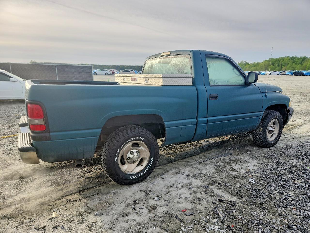 2001 DODGE RAM 1500 photo 5