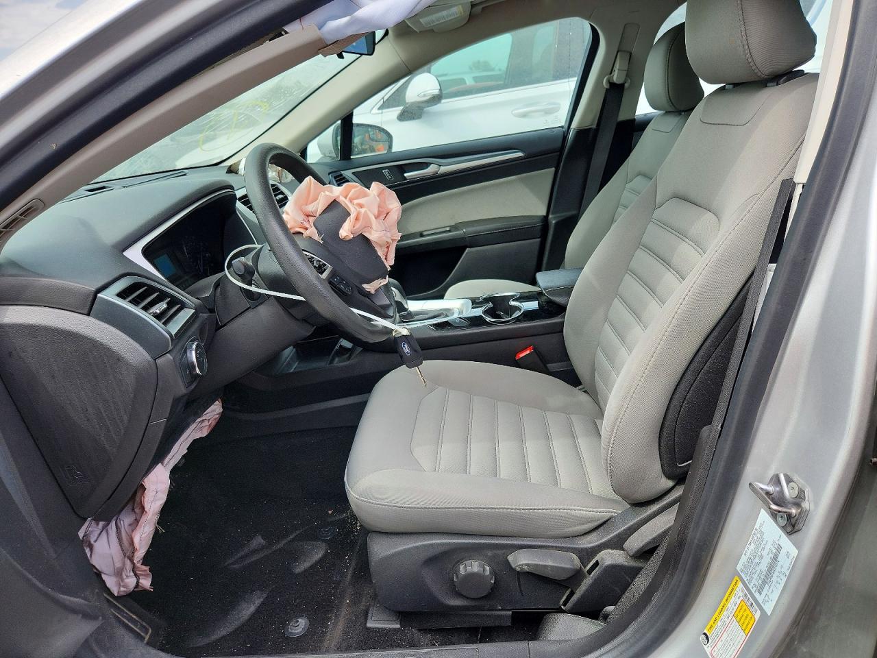 2015 FORD FUSION S photo 13