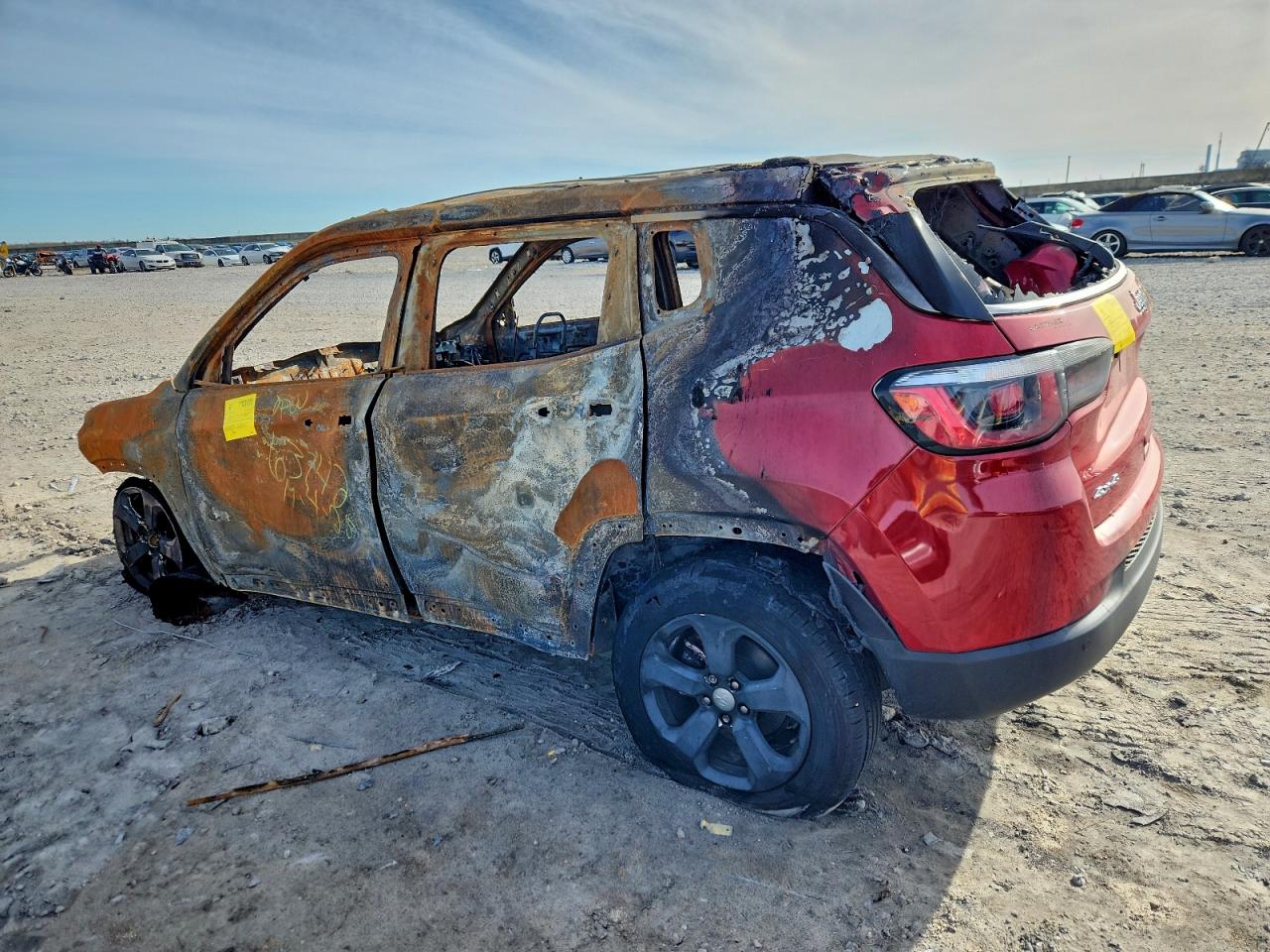 2019 JEEP COMPASS LATITUDE photo 2