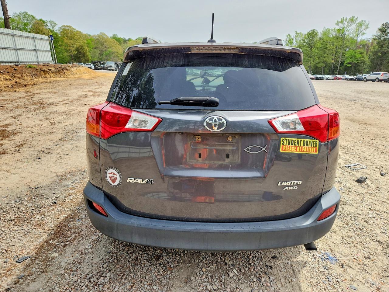 2015 TOYOTA RAV4 LIMITED photo 16