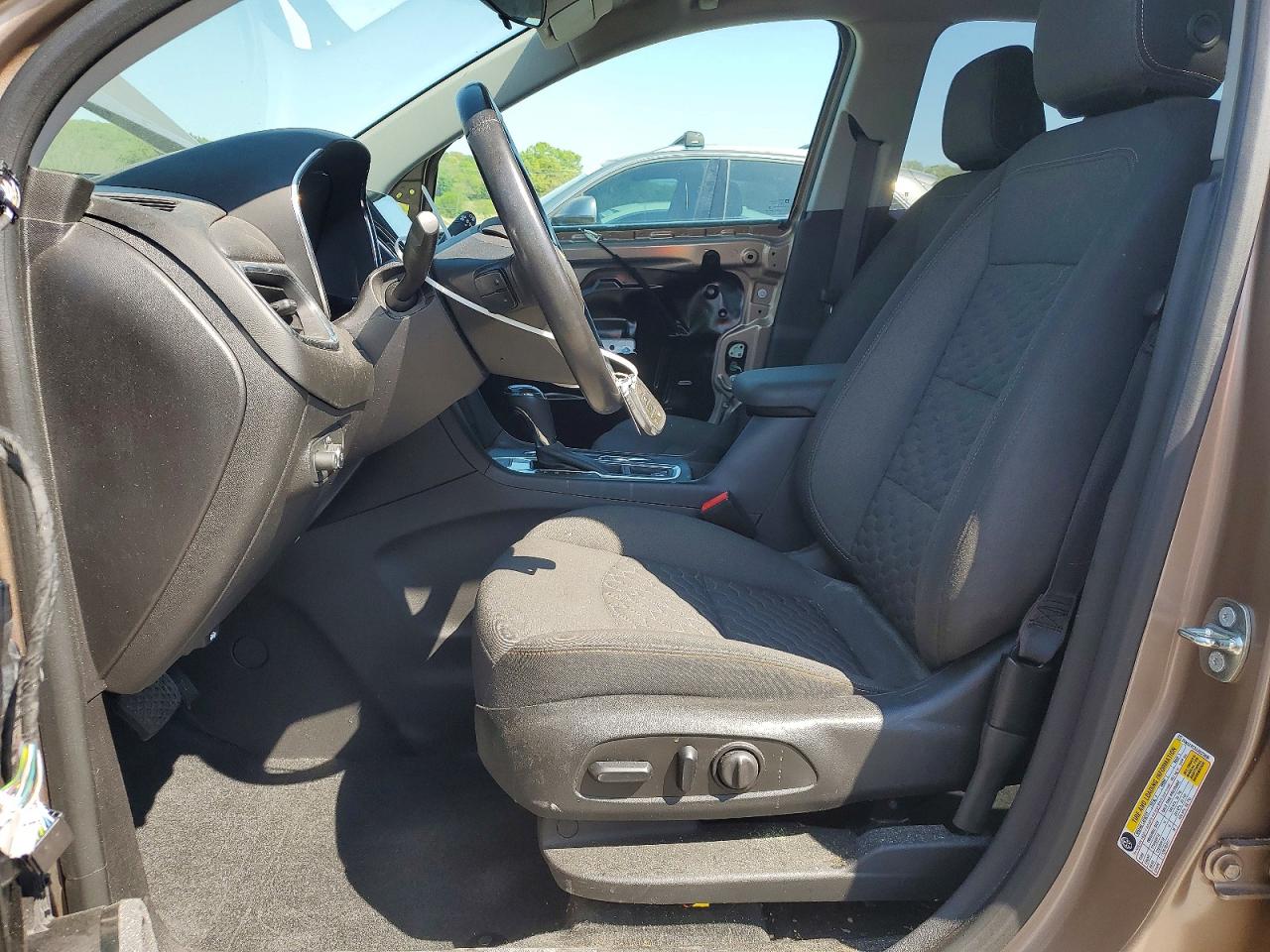 2018 CHEVROLET EQUINOX LT photo 13
