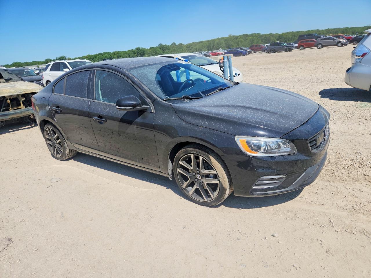 2017 VOLVO S60 DYNAMIC photo 10