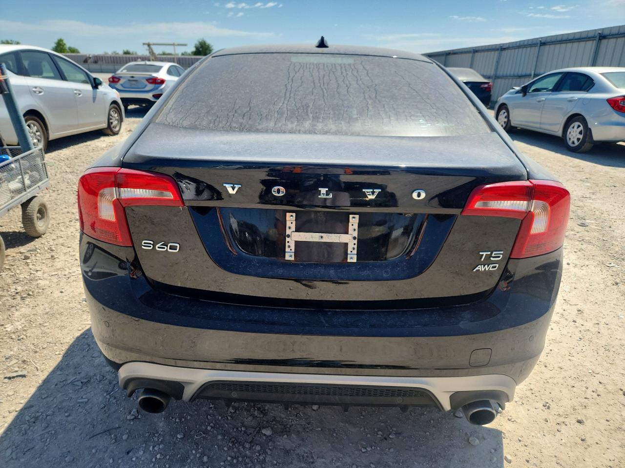 2017 VOLVO S60 DYNAMIC photo 16