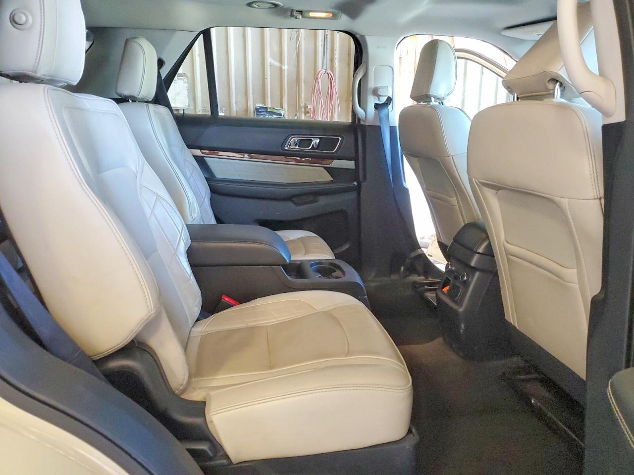 2018 FORD EXPLORER PLATINUM photo 21