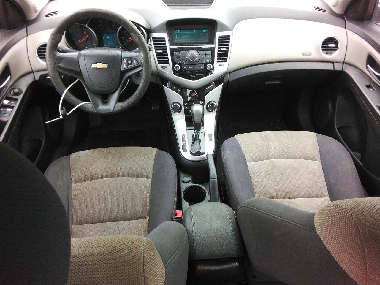 2014 CHEVROLET CRUZE LS photo 22