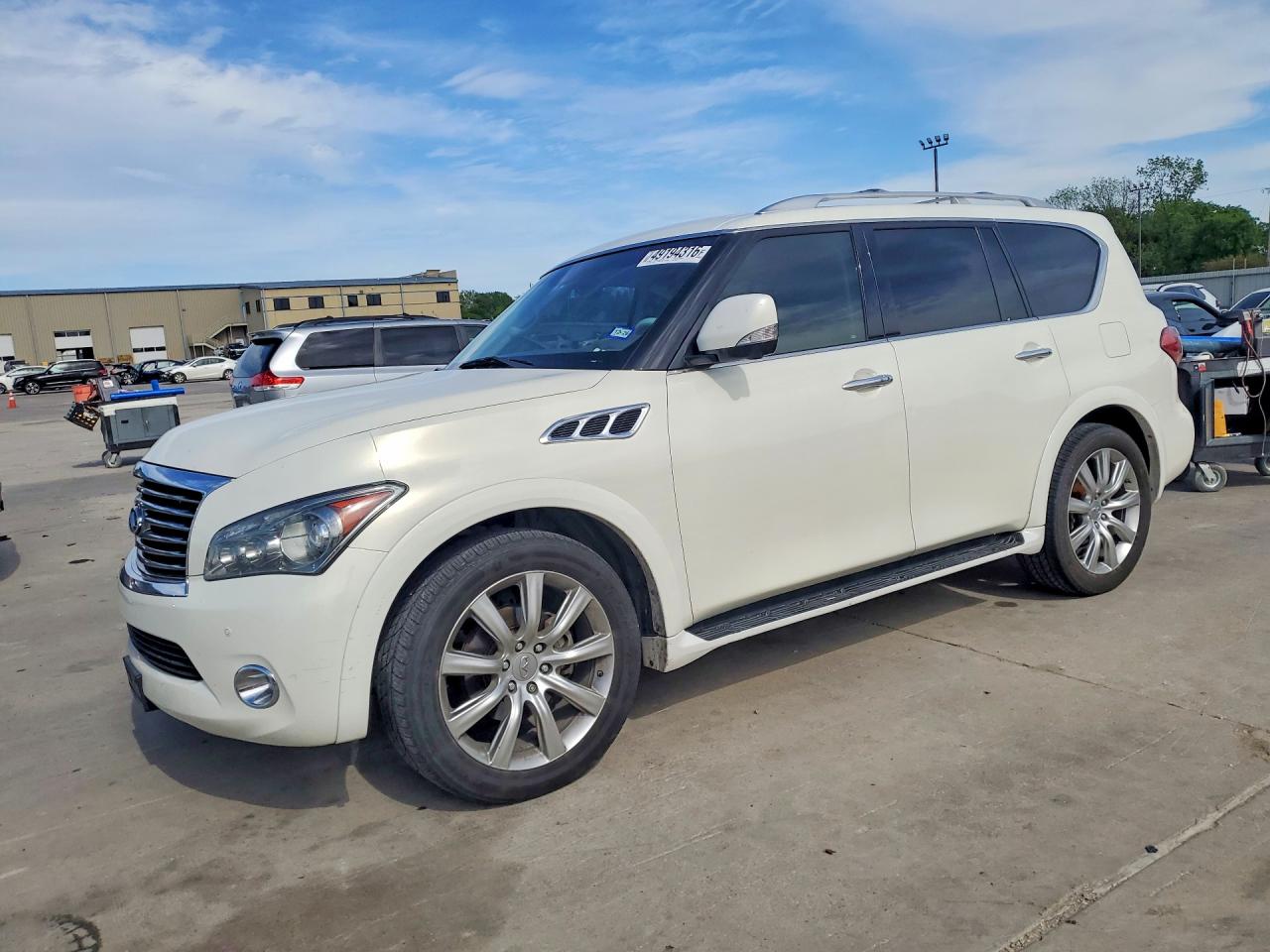 2011 INFINITI QX56