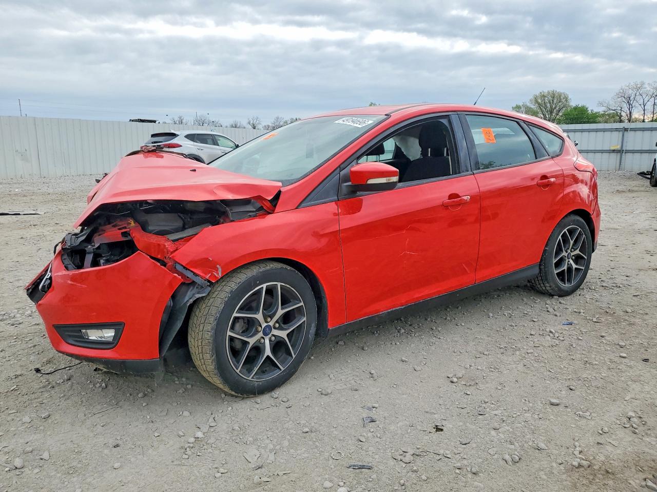 2017 FORD FOCUS