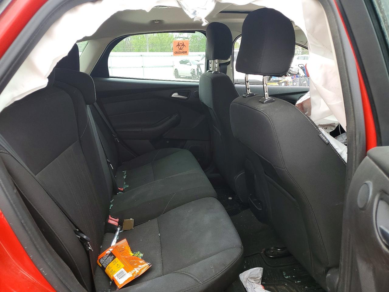 2017 FORD FOCUS SEL photo 10