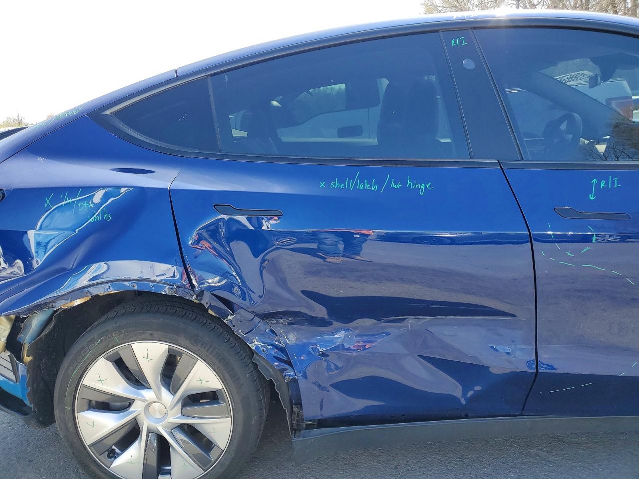 2023 TESLA MODEL 3 photo 19