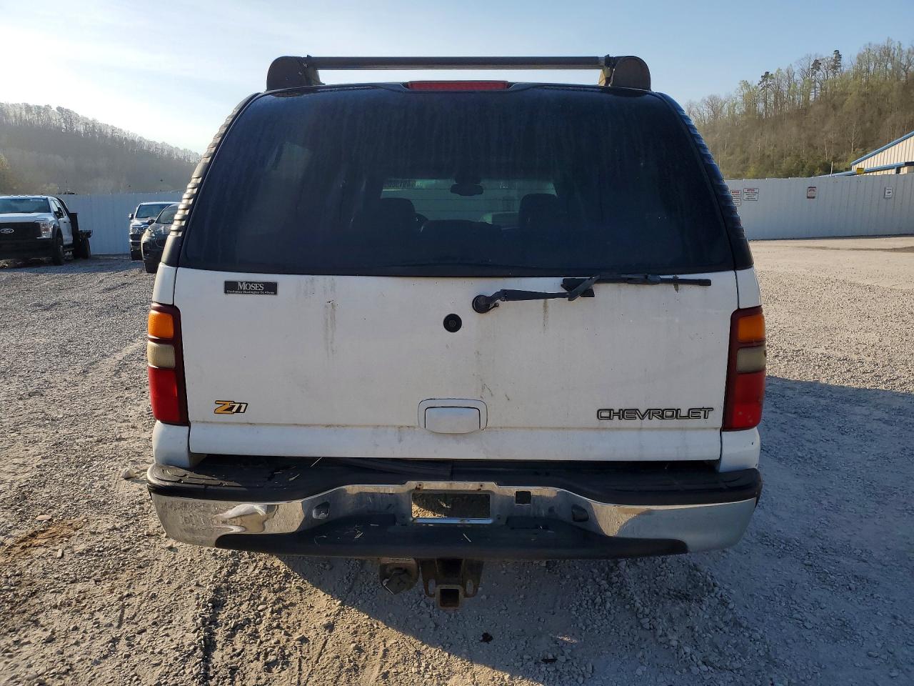 2003 CHEVROLET SUBURBAN K1500 photo 16