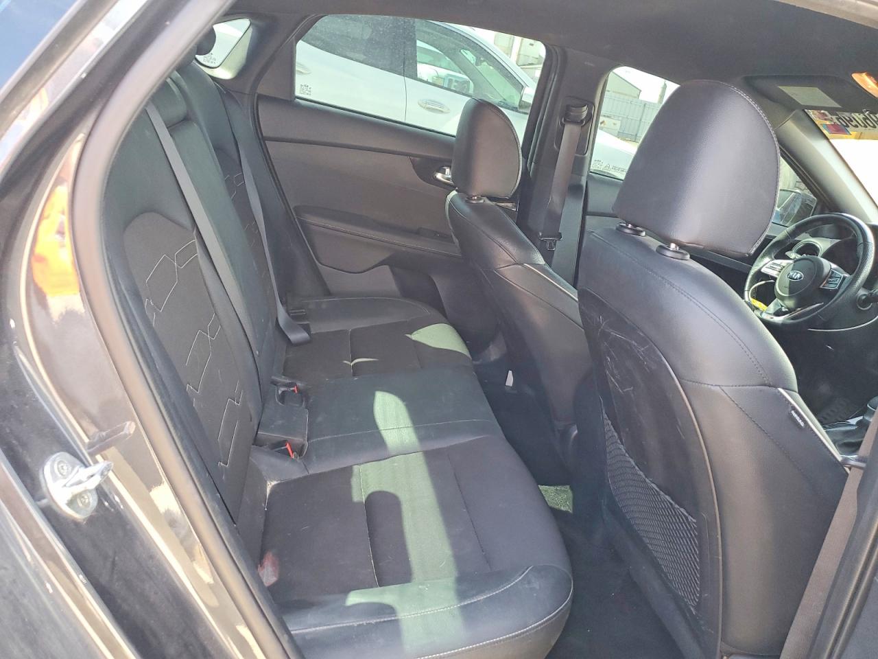 2020 KIA FORTE GT LINE photo 19