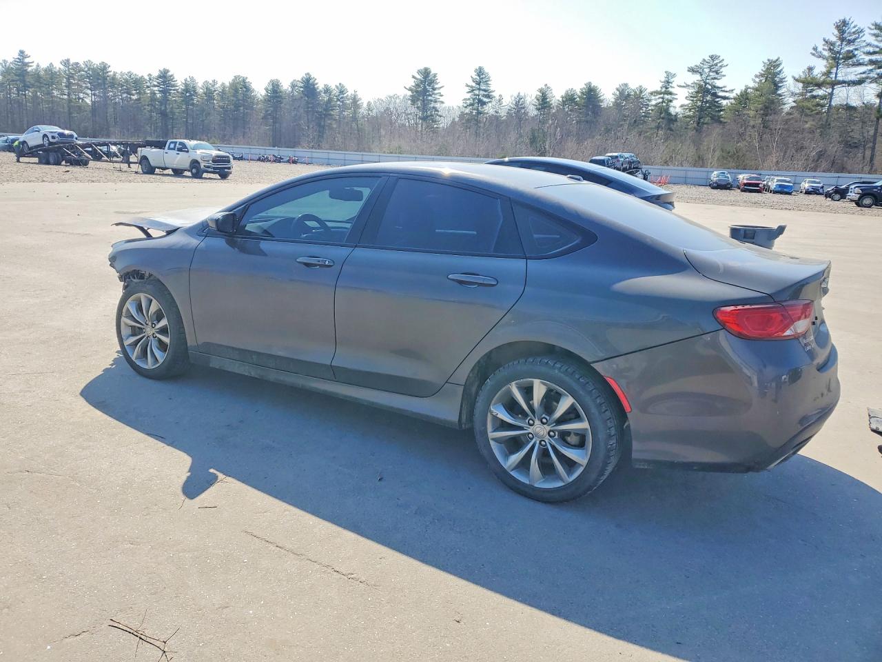 2016 CHRYSLER 200 S photo 3