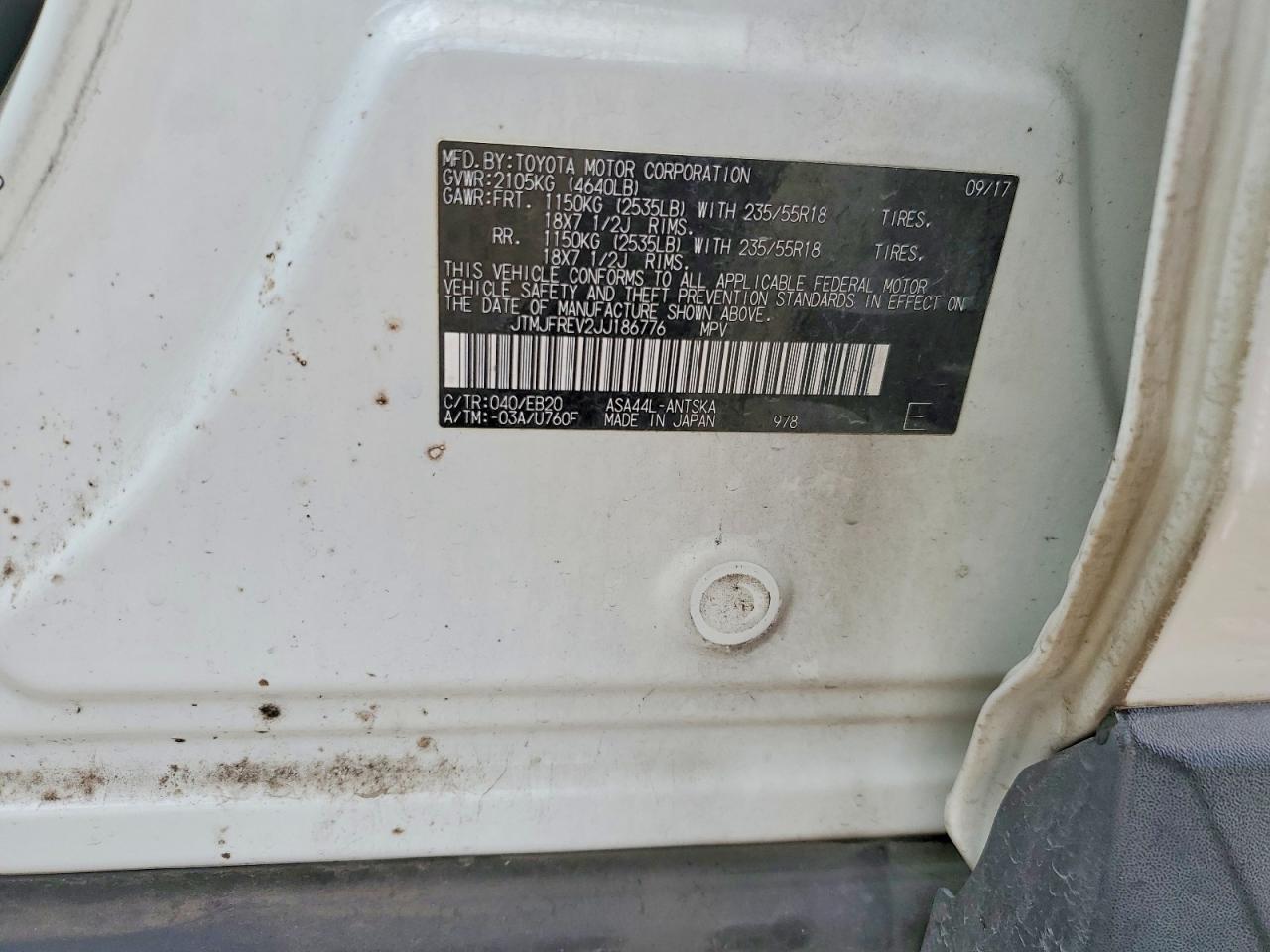 2018 TOYOTA RAV4 SE photo 25