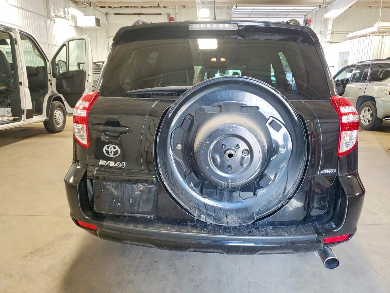2012 TOYOTA RAV4 photo 6
